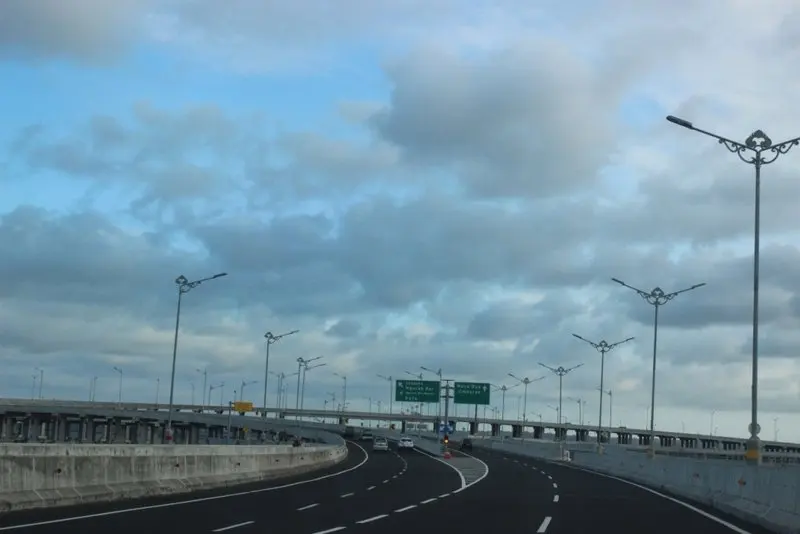 公路与汽车拍摄